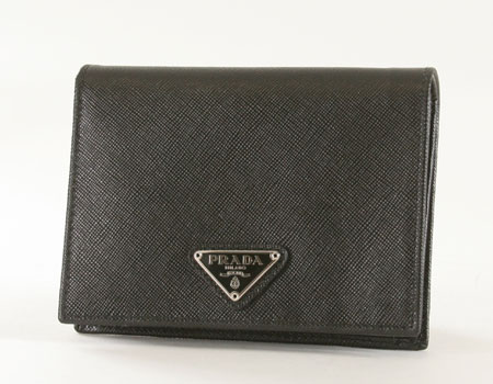 プラダスーパーコピー サフィアーノ ORO 二つ折財布 ブラック M668A